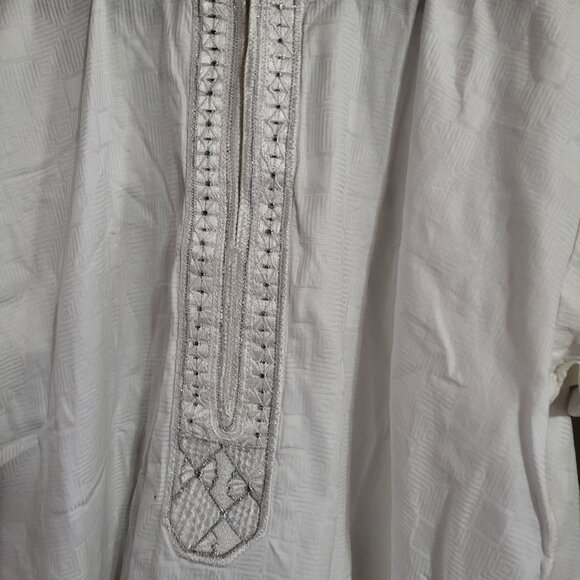Men's White Polish lace 2 piece Dashiki set - Picture 9 of 10